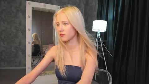 Anelly online show from July 18, 2026, 9:24 am