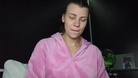 anet228 online show from April 13, 2026, 4:23 pm