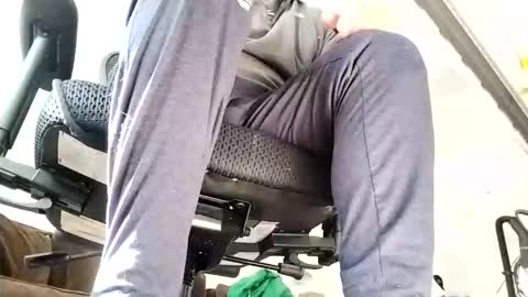 anewguy567 online show from December 22, 2025, 4:37 pm