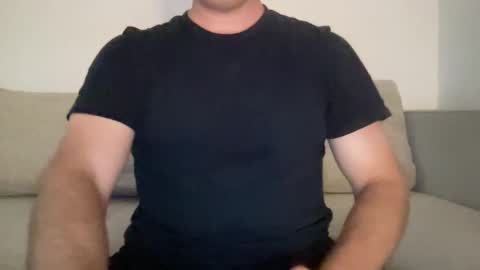 anewsummer online show from September 23, 2025, 12:57 am