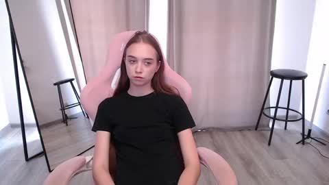 Anfisa online show from May 21, 2026, 9:49 am
