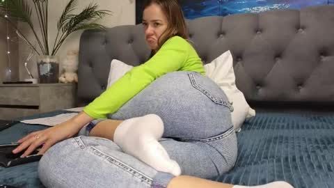 ange1ok online show from April 27, 2026, 2:59 pm