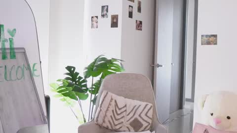 Angel online show from March 25, 2026, 2:45 pm