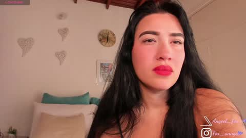 Angel  online show from December 28, 2024, 5:25 pm