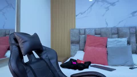 angel__kiss online show from October 16, 2025, 11:44 am