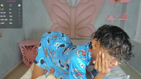 Snapshot of angel__sweet18 chatting on February 27, 2025, 3:14 am online show from February 27, 2025, 3:14 am