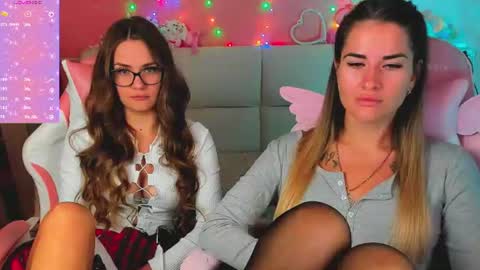 Snapshot of angel_and_demon0304 chatting on June 21, 2026, 3:09 am Ivanna and Jessica online show from June 21, 2026, 3:09 am