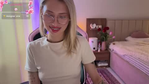 Snapshot of angel_ariela chatting on March 9, 2026, 3:10 am angel_ariela online show from March 9, 2026, 3:10 am