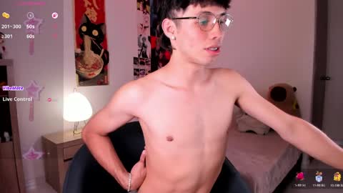 Snapshot of angel_bless19 chatting on April 13, 2026, 8:14 pm Angel help me with 100 thumbs up online show from April 13, 2026, 8:14 pm