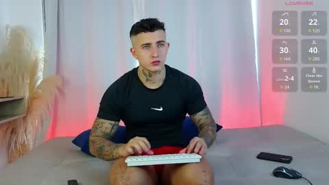 Snapshot of angel_boy01 chatting on January 15, 2026, 1:48 pm angel_boy01 online show from January 15, 2026, 1:48 pm