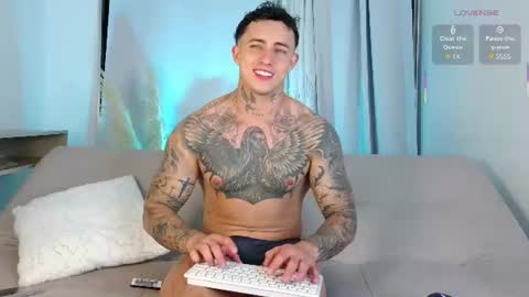 Snapshot of angel_boy01 chatting on June 11, 2026, 1:38 am angel_boy01 online show from June 11, 2026, 1:38 am