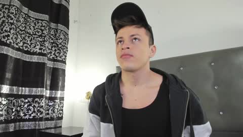 Angel Cuervo online show from January 3, 2025, 12:30 pm