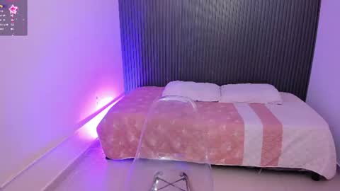 Snapshot of angel_cute2 chatting on June 27, 2026, 6:46 pm Angelica online show from June 27, 2026, 6:46 pm