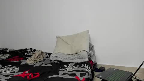 Angel Damons online show from March 3, 2025, 4:03 pm