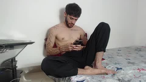 Angel Damons online show from October 4, 2025, 2:48 pm