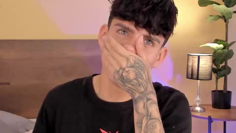 Angel online show from February 1, 2026, 8:29 pm