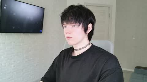 Snapshot of angel_fear chatting on August 1, 2026, 3:22 pm Ray online show from August 1, 2026, 3:22 pm