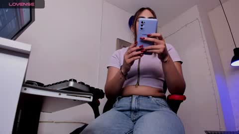 angel hardy online show from January 23, 2025, 12:09 pm