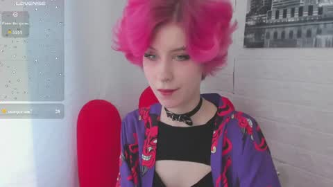 Snapshot of angel_julles chatting on June 18, 2026, 6:35 am Angel Dust online show from June 18, 2026, 6:35 am