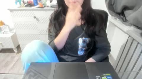 angel_lee__ online show from January 2, 2025, 1:19 pm