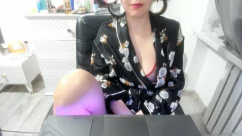 angel_lee__ online show from January 9, 2025, 1:45 pm