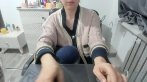 angel_lee__ online show from March 9, 2025, 4:00 pm