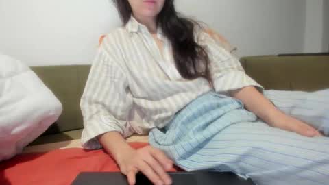 angel_lee__ online show from February 7, 2026, 3:32 am