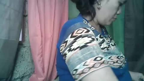 angel_melodyxx online show from February 7, 2025, 8:33 am