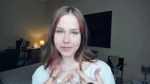 SofiaSofi online show from September 23, 2025, 9:01 am