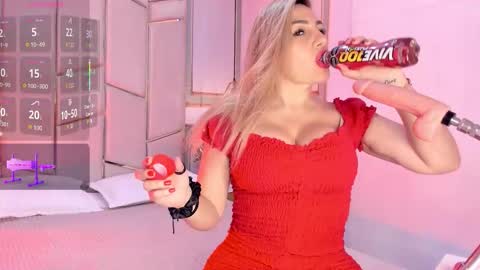 Snapshot of angel_vibes_ chatting on January 9, 2026, 6:21 pm Angel online show from January 9, 2026, 6:21 pm