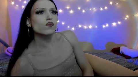 Angel Love online show from December 20, 2024, 2:49 pm