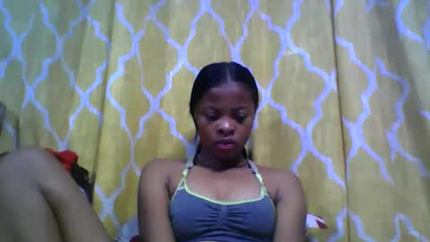 Snapshot of angela166093 chatting on November 21, 2025, 3:38 am angela166093 online show from November 21, 2025, 3:38 am