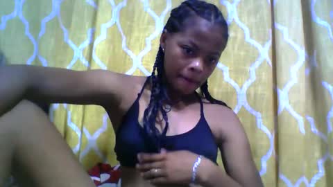 Snapshot of angela166093 chatting on November 23, 2025, 2:55 am angela166093 online show from November 23, 2025, 2:55 am