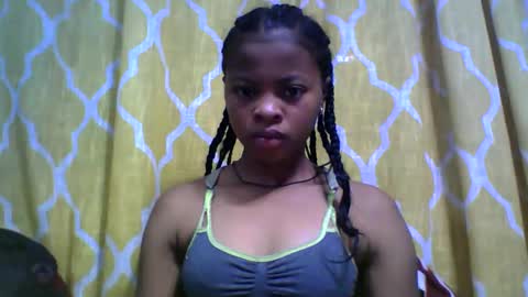 Snapshot of angela166093 chatting on November 24, 2025, 3:17 am angela166093 online show from November 24, 2025, 3:17 am