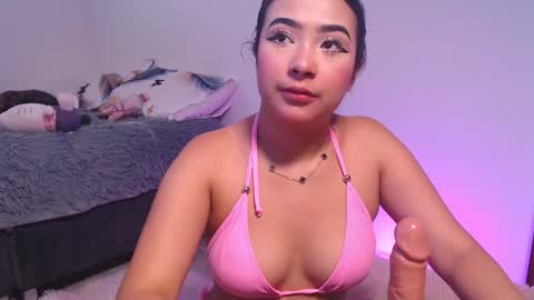 Snapshot of angela_ellissx chatting on February 6, 2026, 3:15 pm A N G E L A E L L I S S online show from February 6, 2026, 3:15 pm