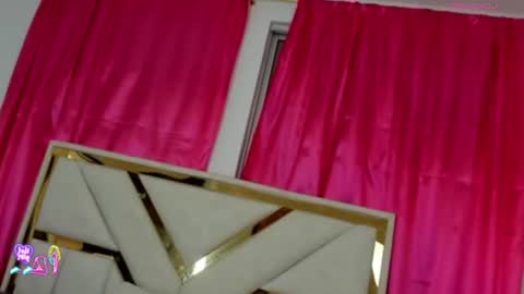 angela_garciaa online show from August 5, 2026, 7:49 pm