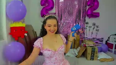 ANGELA  online show from June 17, 2026, 1:12 pm
