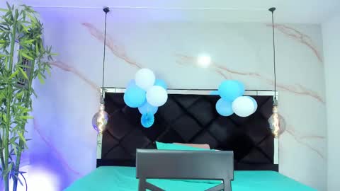 ANGELA online show from September 25, 2025, 12:20 pm