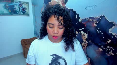 Snapshot of angelacoffee chatting on December 19, 2024, 8:55 pm Angela online show from December 19, 2024, 8:55 pm