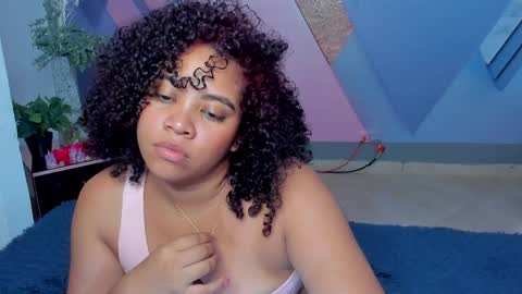 Snapshot of angelacoffee chatting on January 17, 2025, 4:49 am Angela online show from January 17, 2025, 4:49 am