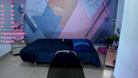 Snapshot of angelacoffee chatting on February 7, 2025, 5:31 am Angela online show from February 7, 2025, 5:31 am
