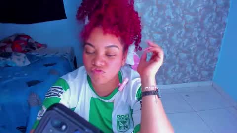 Angela online show from February 3, 2026, 11:43 pm