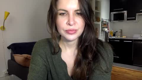 Snapshot of angeladarkk chatting on December 7, 2024, 8:05 pm Angela online show from December 7, 2024, 8:05 pm