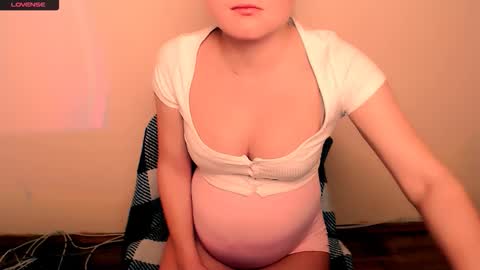 Alice online show from December 18, 2025, 12:00 pm