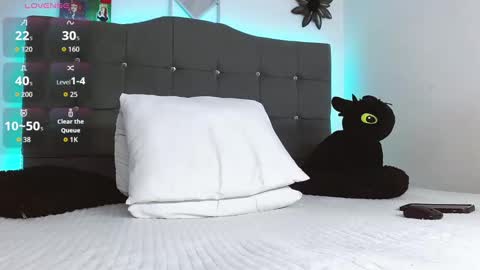 Snapshot of angelbacker chatting on September 16, 2025, 12:55 am Angel online show from September 16, 2025, 12:55 am