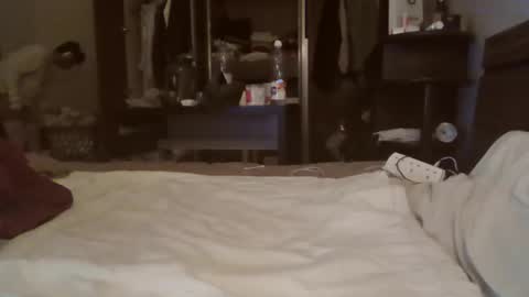 Snapshot of angelboyx2 chatting on February 24, 2026, 5:00 pm angelboyx2 online show from February 24, 2026, 5:00 pm