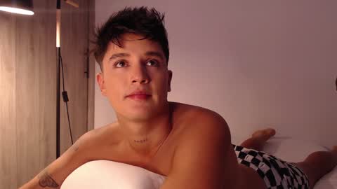 Angel online show from December 9, 2024, 9:58 pm