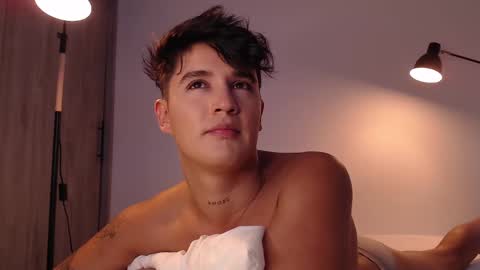 Angel online show from February 11, 2025, 10:28 pm