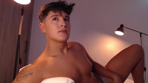 Angel online show from February 21, 2025, 7:10 pm