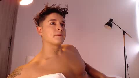 Angel online show from October 2, 2025, 8:05 pm